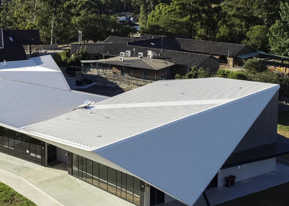 School with KLIP-LOK steel roofing manufactured from COLORBOND steel in colour Surfmist