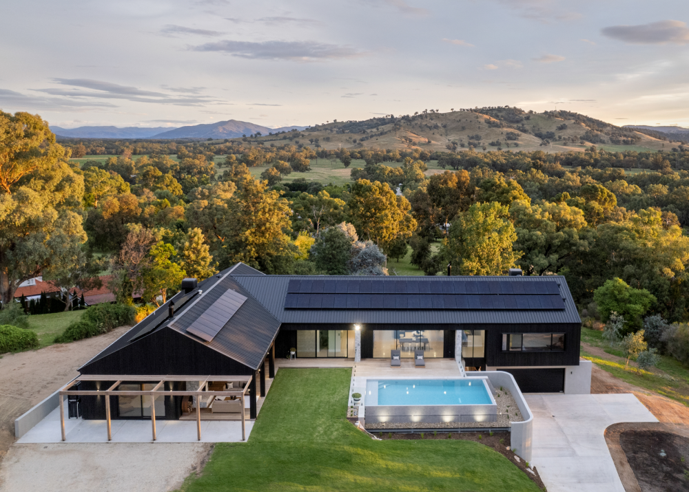 Berg Design Albury which uses Lysaght KLIP-LOK 700 HI-STRENGTH®