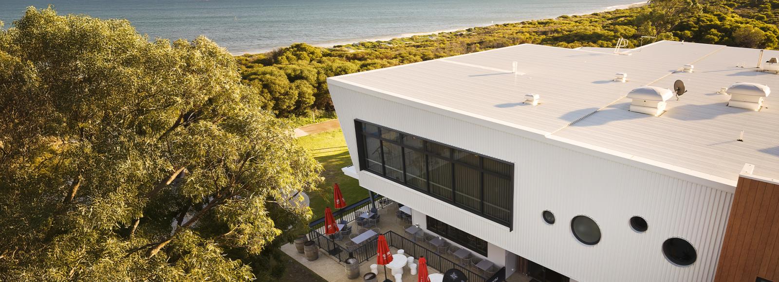 Modern coastal home with Lysaght COLORBOND® Ultra steel roofing in Surfmist®