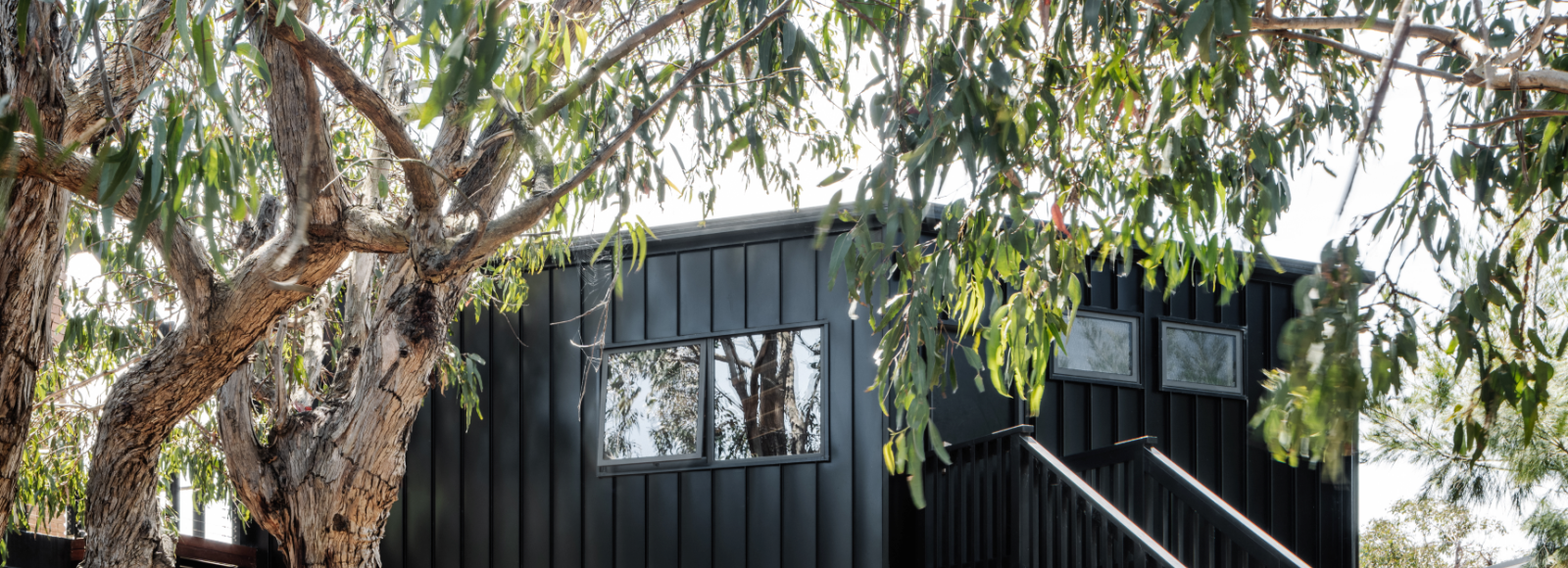 Mcqueen Angelsea Victoria with Lysaght Zenith profile