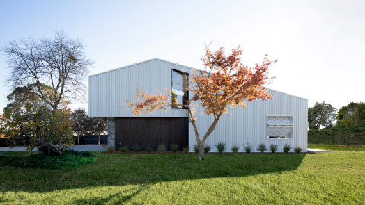 Kenny Street award winning project featuring Lysaght LONGLINE 305