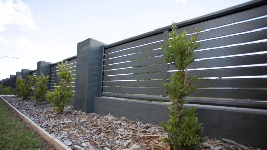 SLATSCREEN Fence