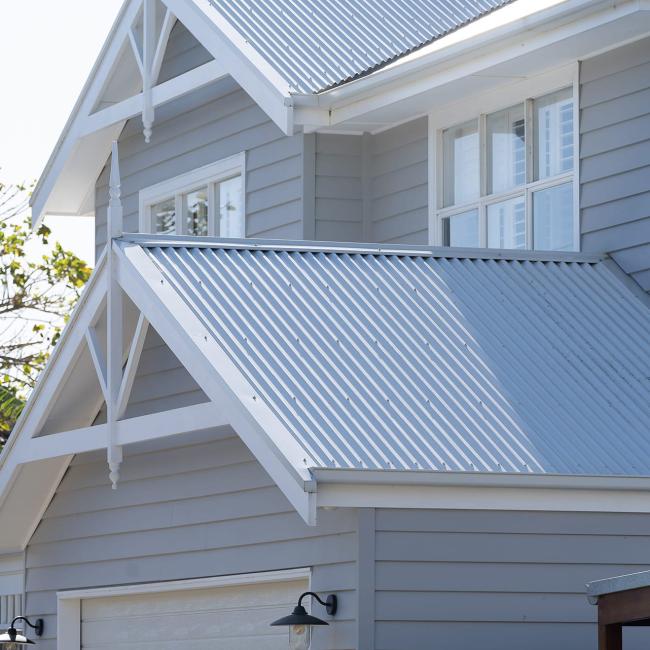 Port Noarlunga - Roof & Render with custom orb roofing in surfmist