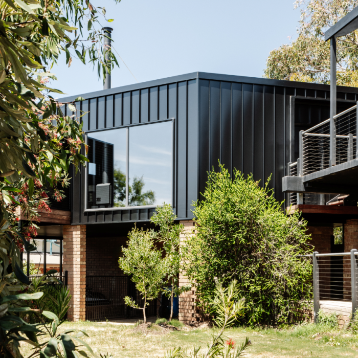 Mcqueen Angelsea Victoria with Lysaght Zenith profile