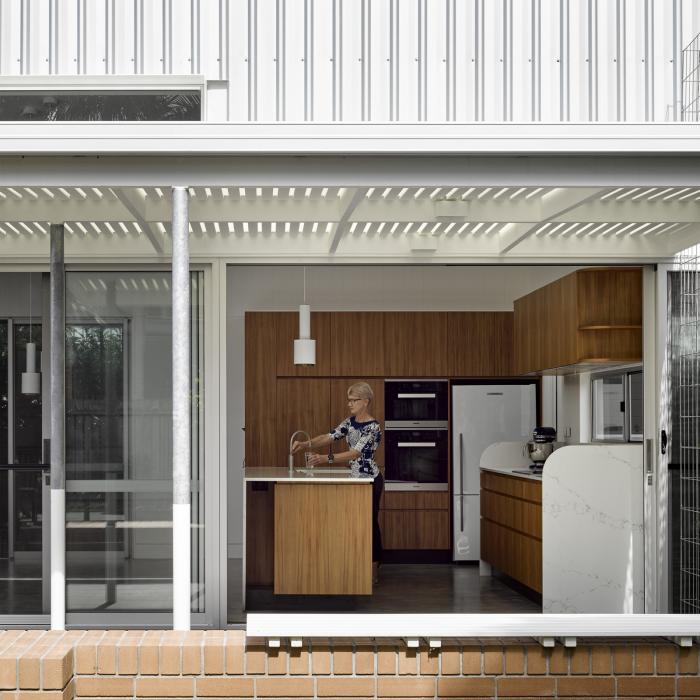 School with KLIP-LOK® steel roofing manufactured from COLORBOND® steel in Surfmist – Honeyworks House