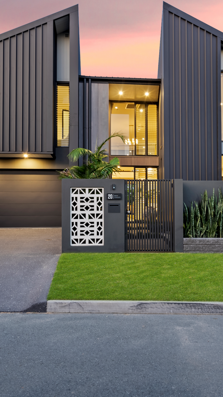 Twin Peaks Lysaght Steel Walling 