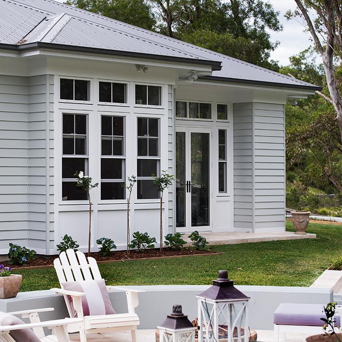 Classic Hamptons home featuring gabled roof built with LYSAGHT steel products.