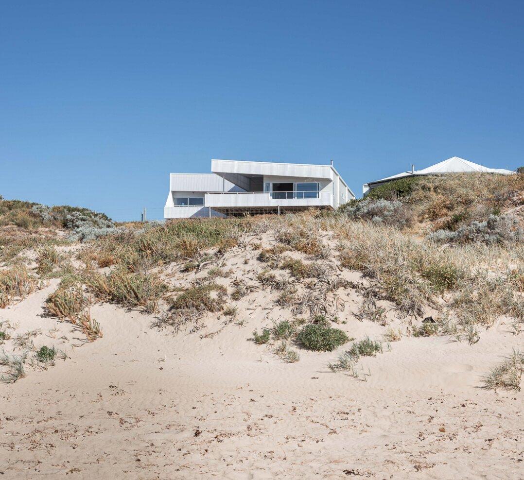 A photo of Falcon Beach House in WA, featuring COLORBOND® Ultra wall cladding