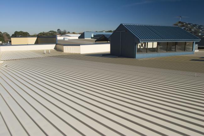 Shopping centre with KLIP-LOK steel roofing manufactured from COLORBOND steel in colour Classic Cream