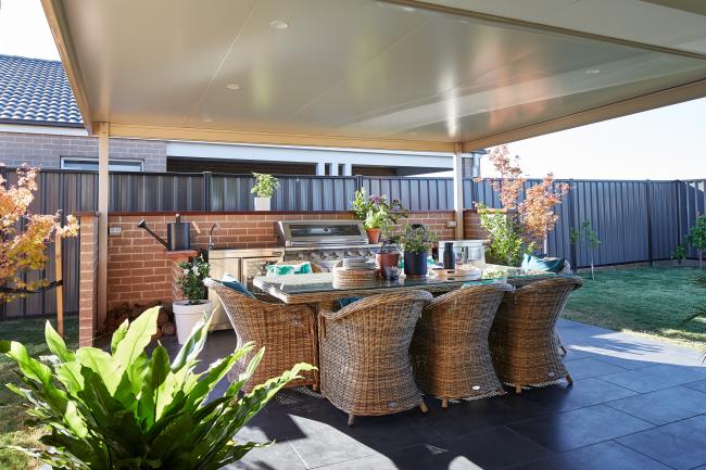 Patio with insulated panel roofing manufactured from COLORBOND steel in colour Classic Cream