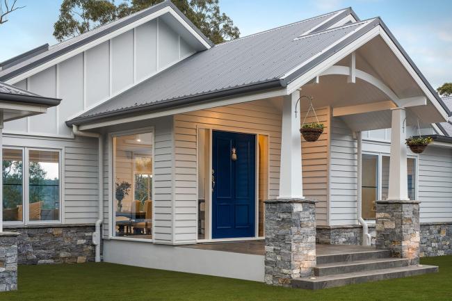 Queenie Marlow with custom orb roofing