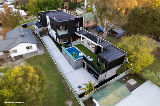 615 Read Place Albury 