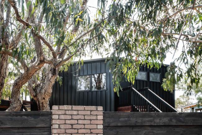 Mcqueen Angelsea Victoria with Lysaght Zenith profile