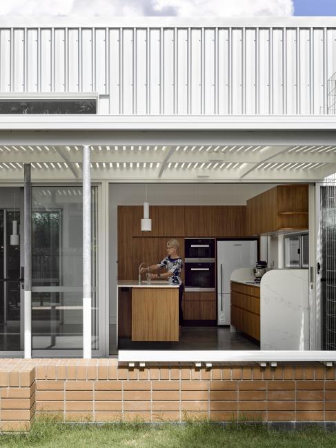 School with KLIP-LOK® steel roofing manufactured from COLORBOND® steel in Surfmist – Honeyworks House