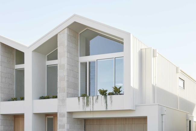 Alisa and Lysandra - Twin homes